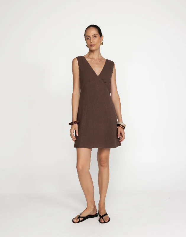 Chappell Mini Dress (Cocoa) Stylish Short Sleeve Mini Dress