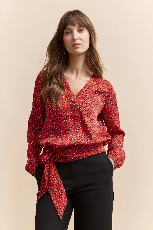 Printed blouse with tied hem Chic Ruffle Blouse