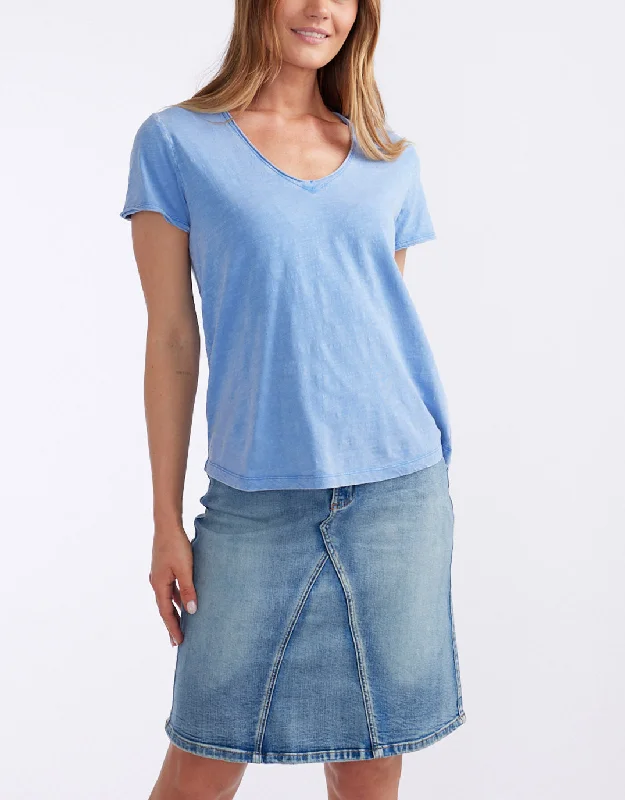 Original V Neck T-Shirt - Danish Blue Welt Pockets Slit Pockets Flap Pockets