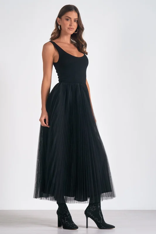 Black Maxi Dress Tulle Skirt Elegant Lace-Up Maxi Dress