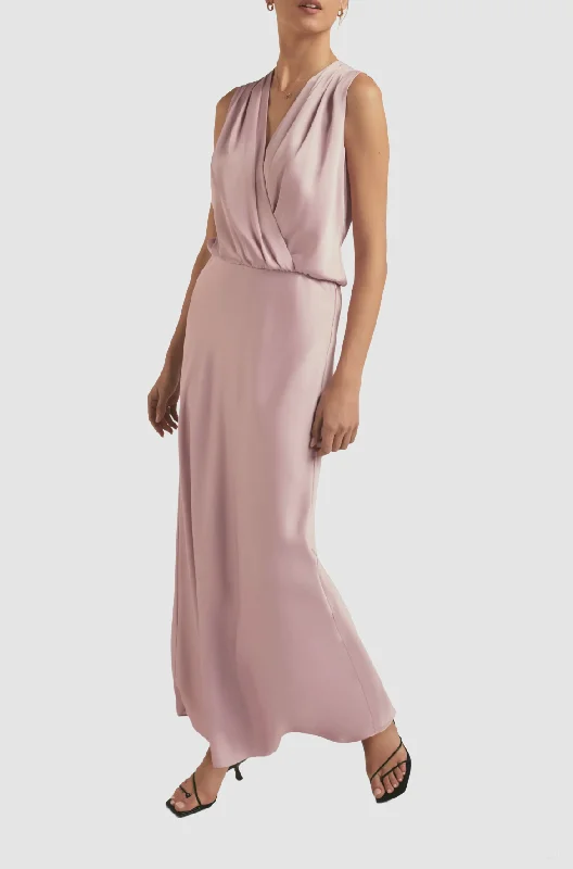 NITA SLEEVELESS MAXI DRESS Trendy Satin Maxi Dress