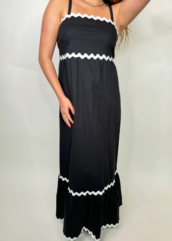 Phie Swirl Maxi Dress Black Trendy Satin Maxi Dress