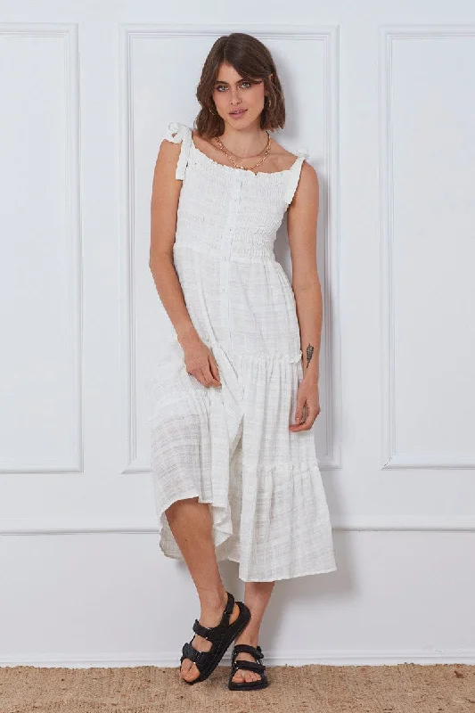 White Maxi Dress Sleeveless Comfortable Fit-and-Flare Maxi Dress